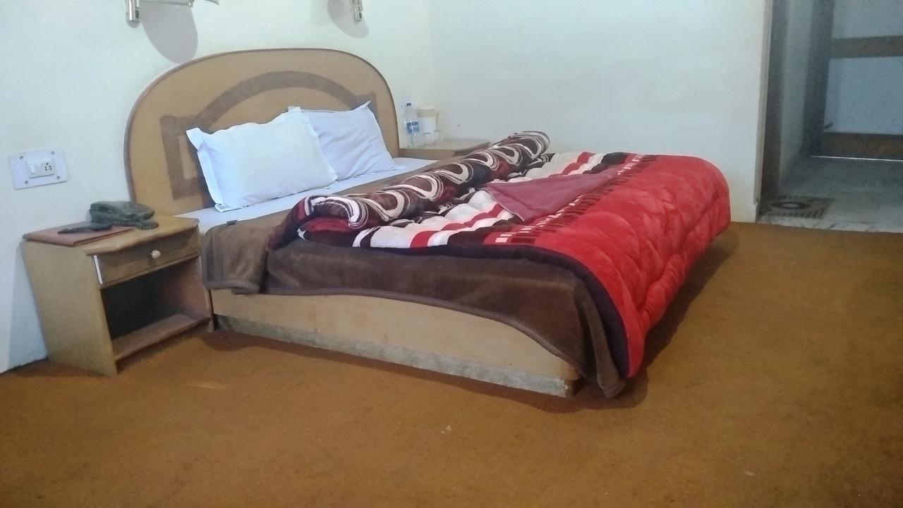 Hotel Arohi Vashist المظهر الخارجي الصورة