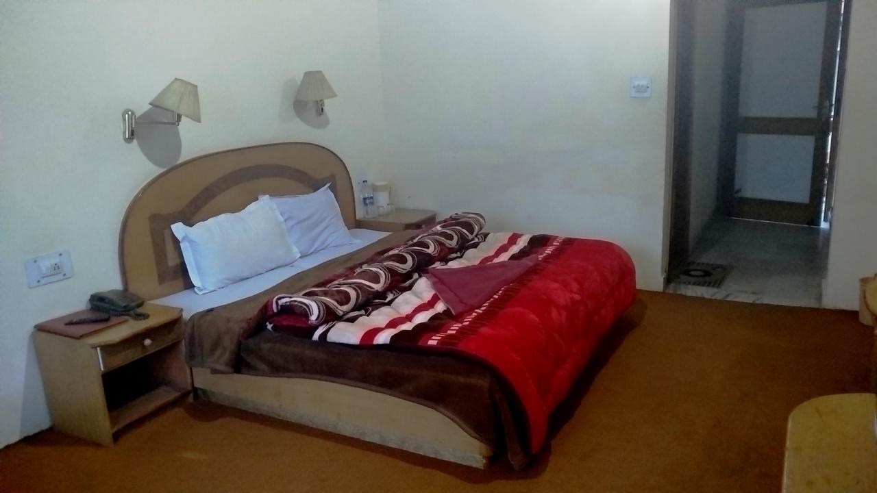 Hotel Arohi Vashist المظهر الخارجي الصورة